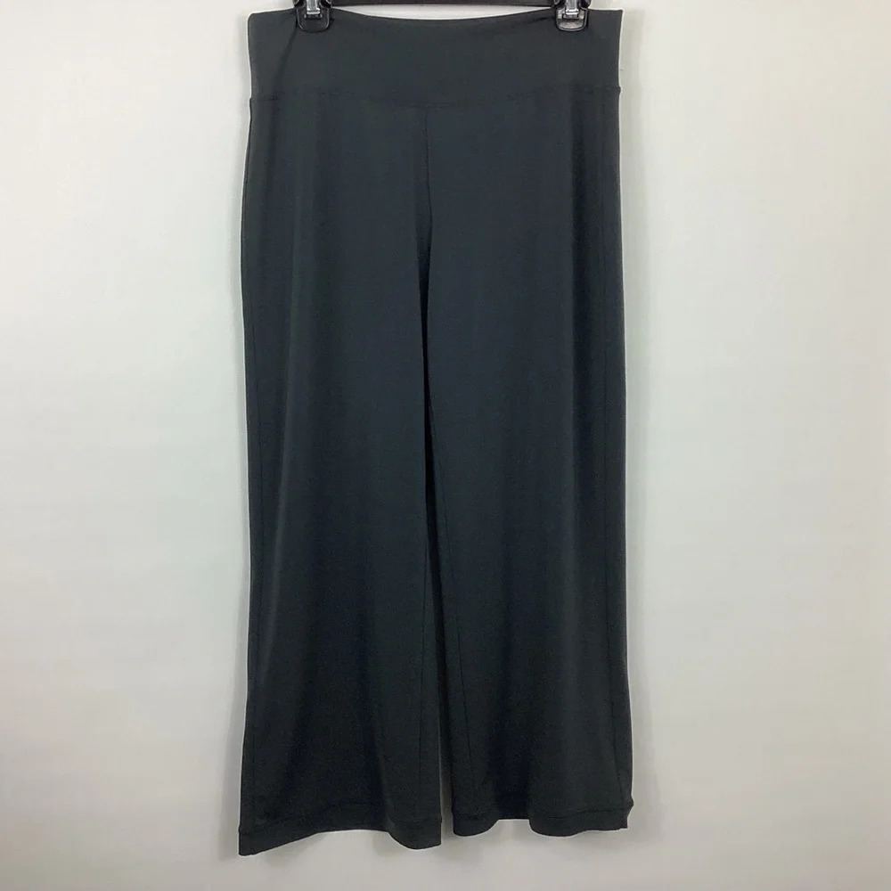 Cabi #358 Cropped Wide Leg Pants Size Medium